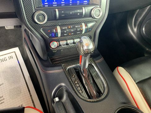 Used 2019 Ford Mustang GT Premium w/ Equipment Group 401A RWD image 24