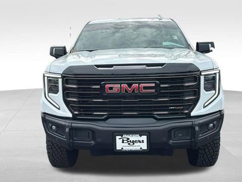 Used 2025 GMC Sierra 1500 AT4X AWD/4WD image 8
