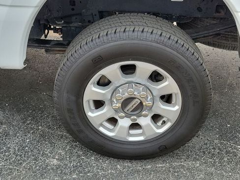 Certified 2024 Ford F250 XLT AWD/4WD image 26