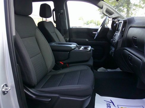 Used 2022 Chevrolet Silverado 1500 Custom Trail Boss w/ LPO, Dark Essentials Package AWD/4WD image 23