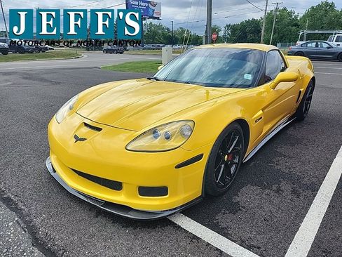 Used 2006 Chevrolet Corvette Z06 w/ Preferred Equipment Group RWD image 1