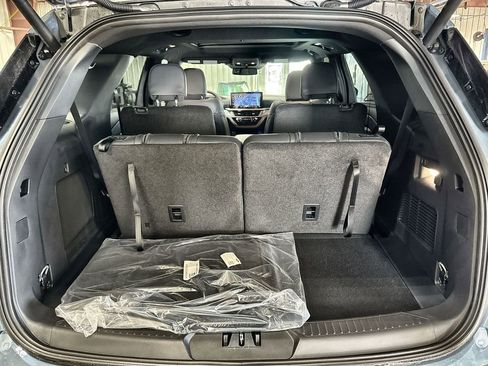 New 2026 Ford Explorer ST-Line w/ ST-Line Street Pack AWD/4WD image 30