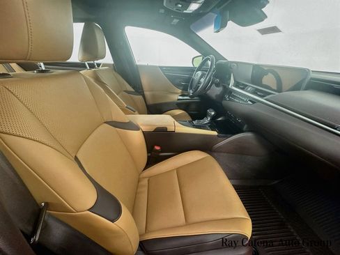 Used 2019 Lexus ES 350 w/ Premium Package FWD image 30