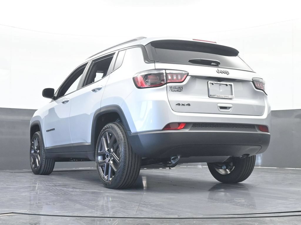 New 2026 Jeep Compass Latitude AWD/4WD image 54