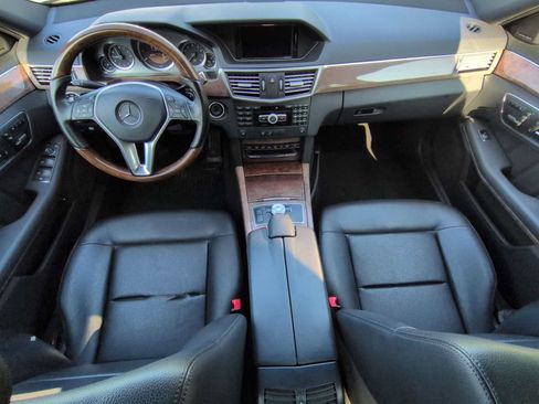 Used 2012 Mercedes-Benz E 350 4MATIC Sedan image 16