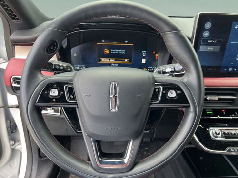 Used 2023 Lincoln Corsair Reserve w/ Equipment Group 201A image 20