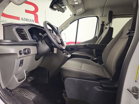 Used 2023 Ford Transit 350 XLT image 12