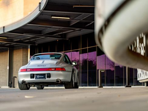 Used 1998 Porsche 911 Carrera S image 12