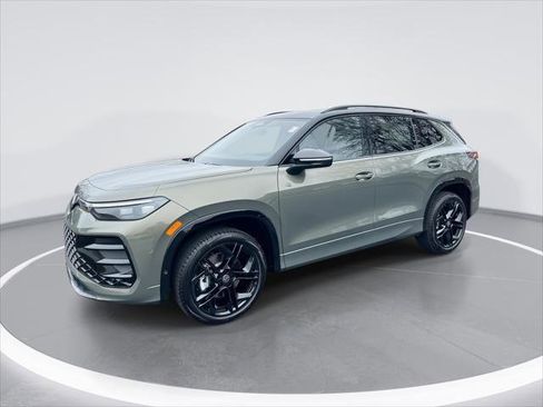 New 2026 Volkswagen Tiguan SE R-Line AWD/4WD image 1