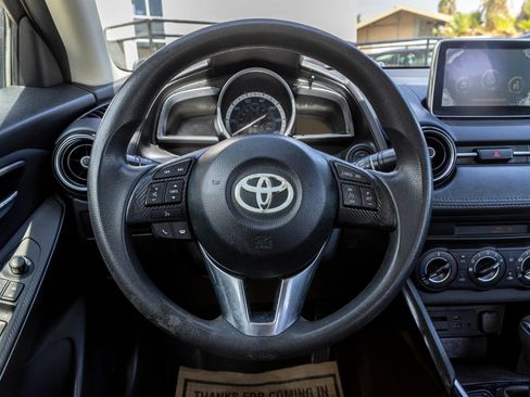 Used 2018 Toyota Yaris iA FWD image 30