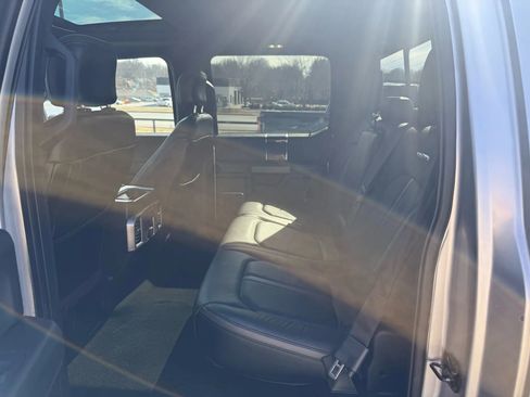 Used 2015 Ford F150 Platinum w/ Equipment Group 701A Luxury image 9