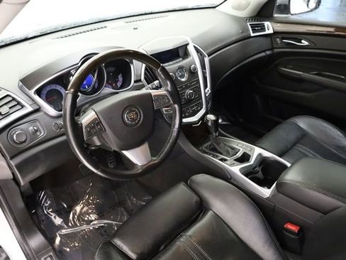 Used 2012 Cadillac SRX Luxury FWD image 9