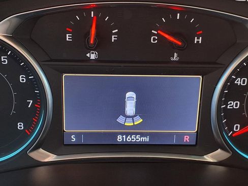 Used 2020 Chevrolet Traverse LT image 27