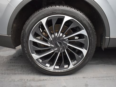 Used 2023 Lincoln Aviator Reserve w/ Equipment Group 201A image 17