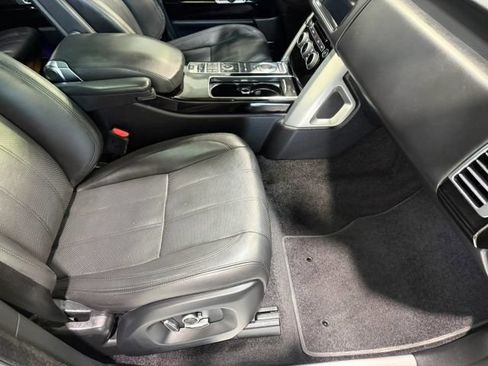 Used 2016 Land Rover Range Rover Supercharged AWD/4WD image 31