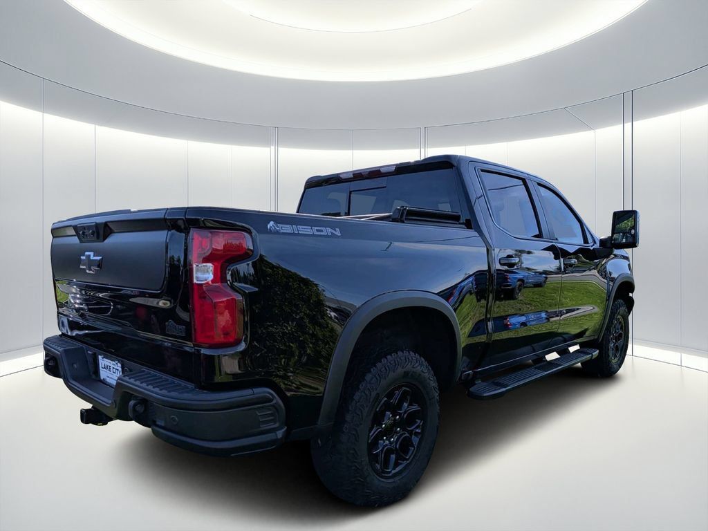 Used 2024 Chevrolet Silverado 1500 ZR2 w/ ZR2 Bison Edition AWD/4WD image 4