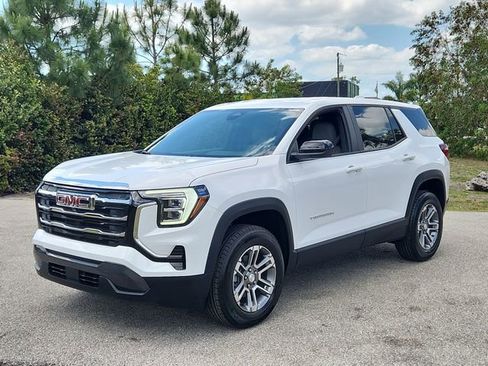 New 2026 GMC Terrain Elevation FWD image 2