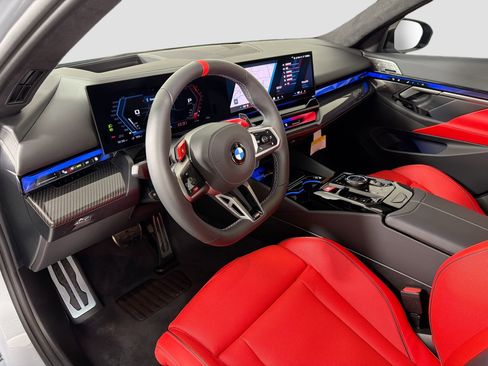 New 2026 BMW M5 w/ Carbon Package image 9