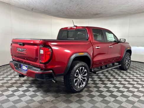 New 2026 GMC Canyon Denali w/ LPO, Black Badging Package AWD/4WD image 5