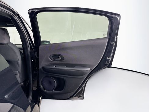 Used 2019 Honda HR-V Sport image 28