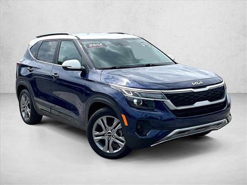 Used 2022 Kia Seltos S FWD image 12
