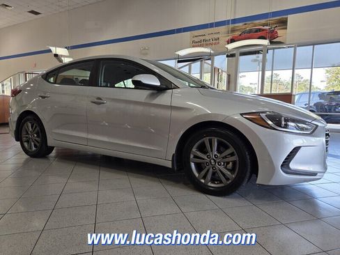 Used 2018 Hyundai Elantra SEL image 3