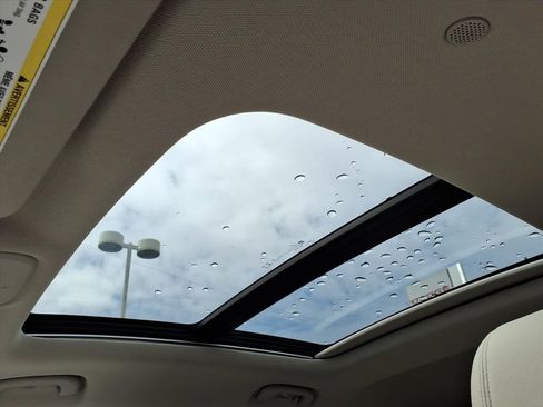 Used 2023 Buick Encore GX Essence w/ Experience Buick Package image 14