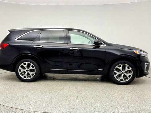 Used 2020 Kia Sorento SX image 4