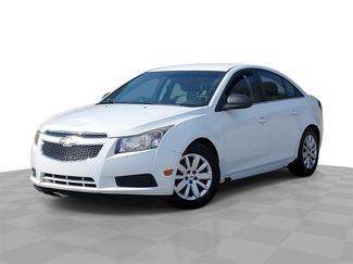 Used 2011 Chevrolet Cruze LS image 1