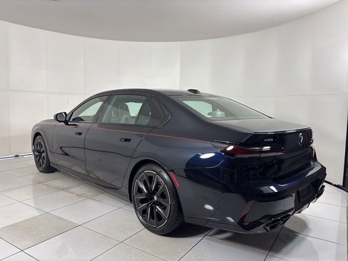 Used 2024 BMW 760i xDrive 760i xDrive w/ Executive Package image 3