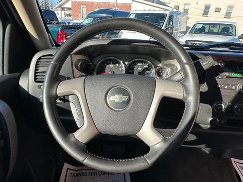 Used 2010 Chevrolet Silverado 1500 LT w/ Power Pack Plus image 18