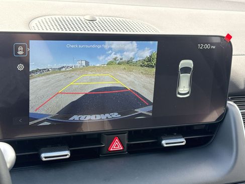 New 2025 Hyundai Ioniq 5 SE image 19