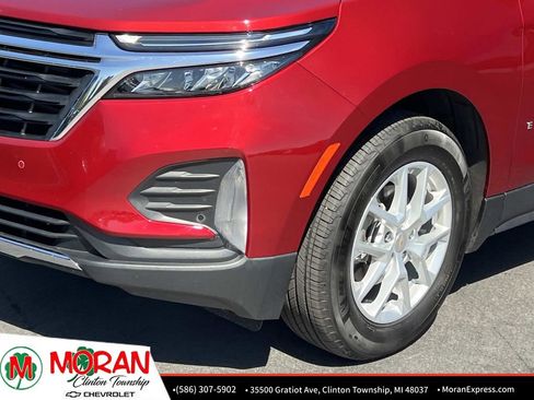 Certified 2024 Chevrolet Equinox LT FWD image 8