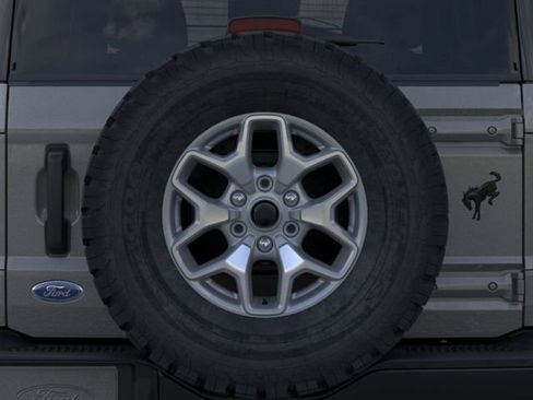 New 2025 Ford Bronco Badlands image 24