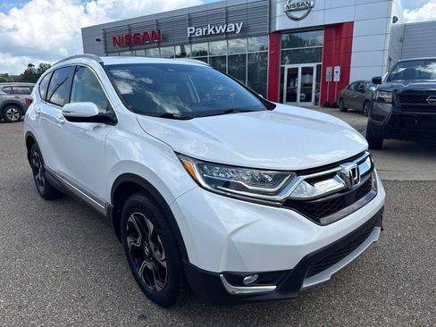 Used 2019 Honda CR-V Touring image 1