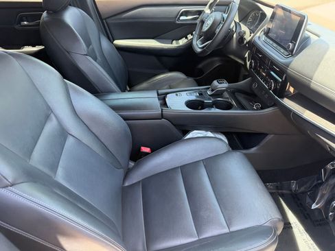 Certified 2021 Nissan Rogue SL FWD image 12