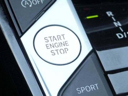 Used 2023 BMW M240i xDrive Coupe w/ Premium Package image 30