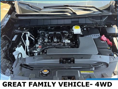 Used 2025 Nissan Pathfinder SL image 20