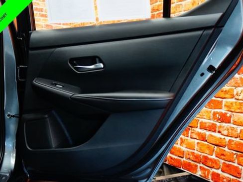 Certified 2023 Nissan Sentra SV FWD image 46