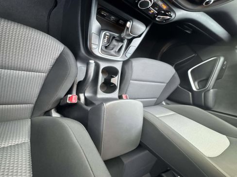 Used 2024 Kia Soul LX w/ Option Group 015 image 26