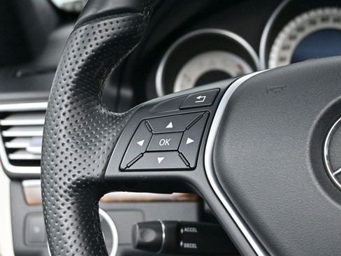 Used 2017 Mercedes-Benz E 400 Cabriolet image 17