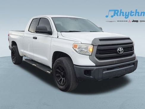 Used 2014 Toyota Tundra SR image 1