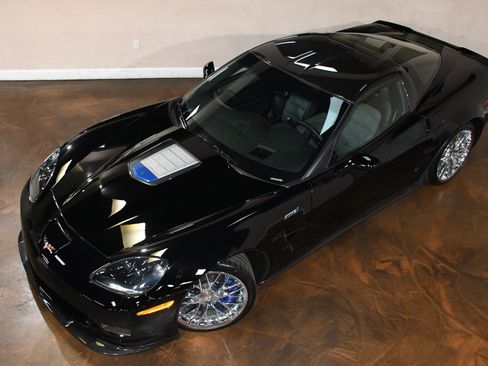 Used 2011 Chevrolet Corvette ZR1 w/ Preferred Equipment Group RWD image 74