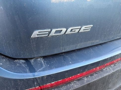 Used 2018 Ford Edge Titanium w/ Equipment Group 302A image 32