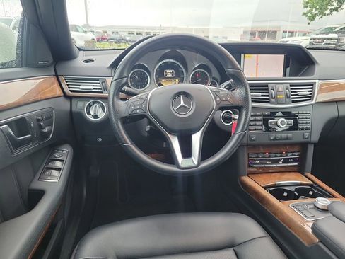 Used 2012 Mercedes-Benz E 350 Sedan image 12
