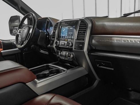 Used 2018 Ford F350 Platinum w/ Platinum Ultimate Package AWD/4WD image 12