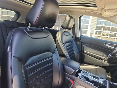 Used 2022 Ford Edge SEL w/ Convenience Package AWD/4WD image 34
