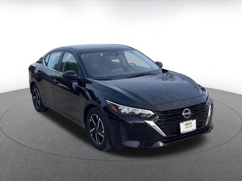 Used 2025 Nissan Sentra SV FWD image 2