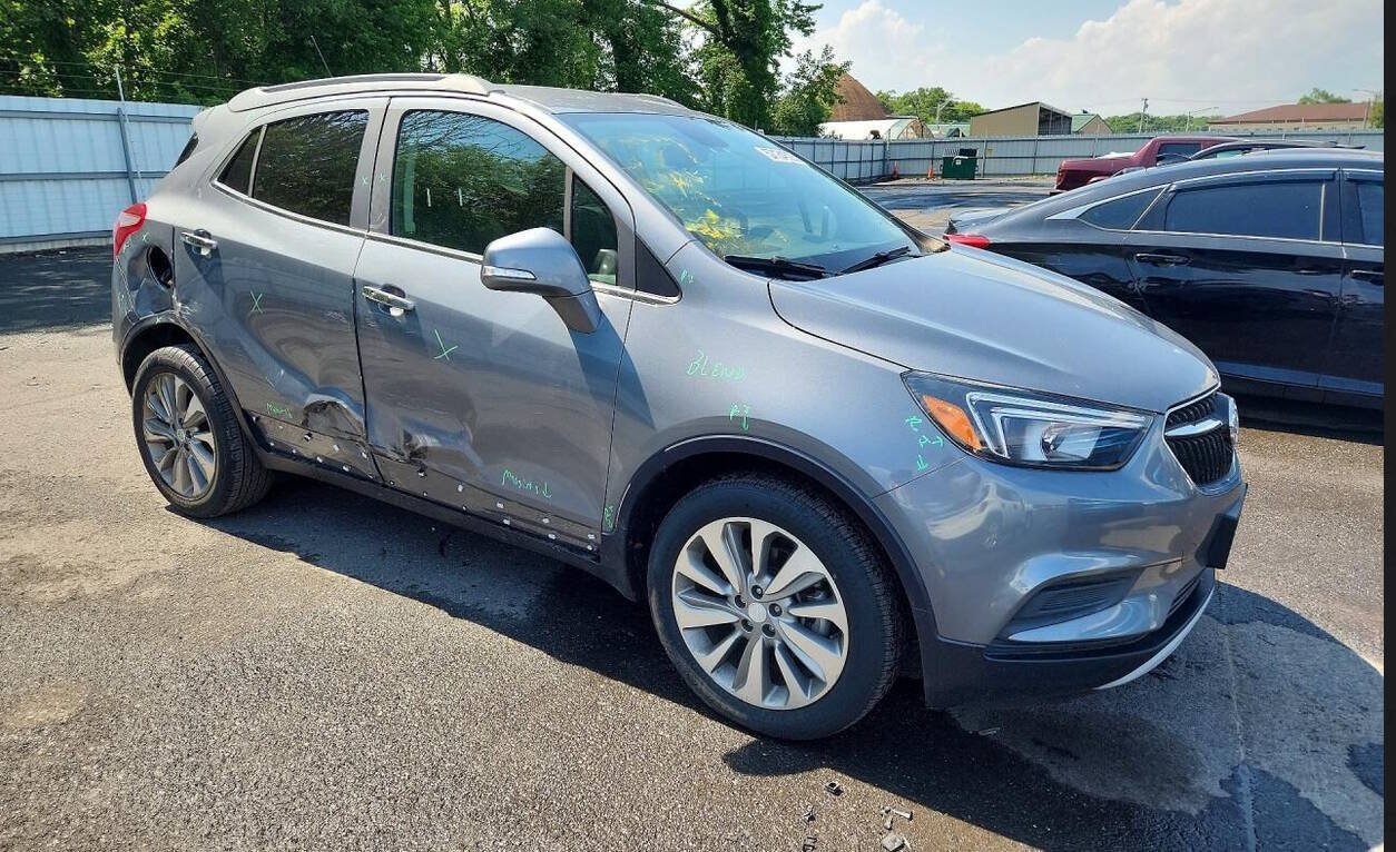 Used 2019 Buick Encore Preferred w/ Safety Package FWD image 35