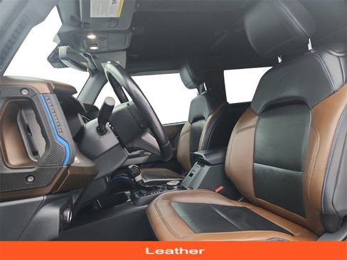 Used 2022 Ford Bronco Outer Banks image 11